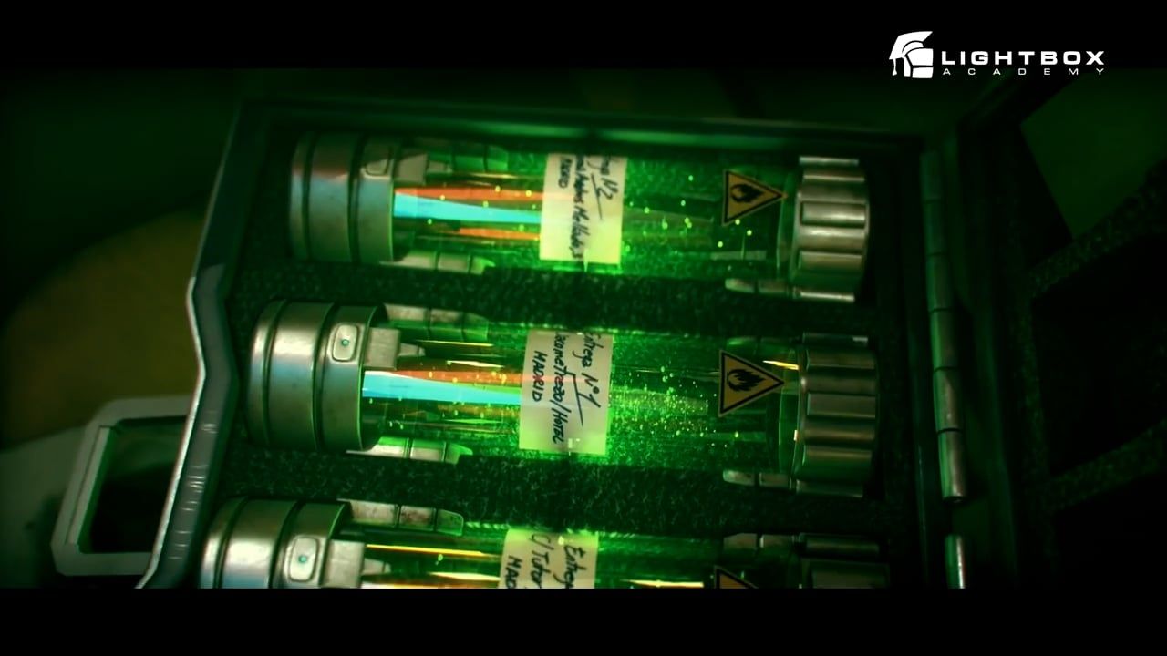 Tres tubos cilíndricos llenos de líquido verde brillante con etiquetas escritas y símbolo de material inflamable, iluminados por luz verde intensa.