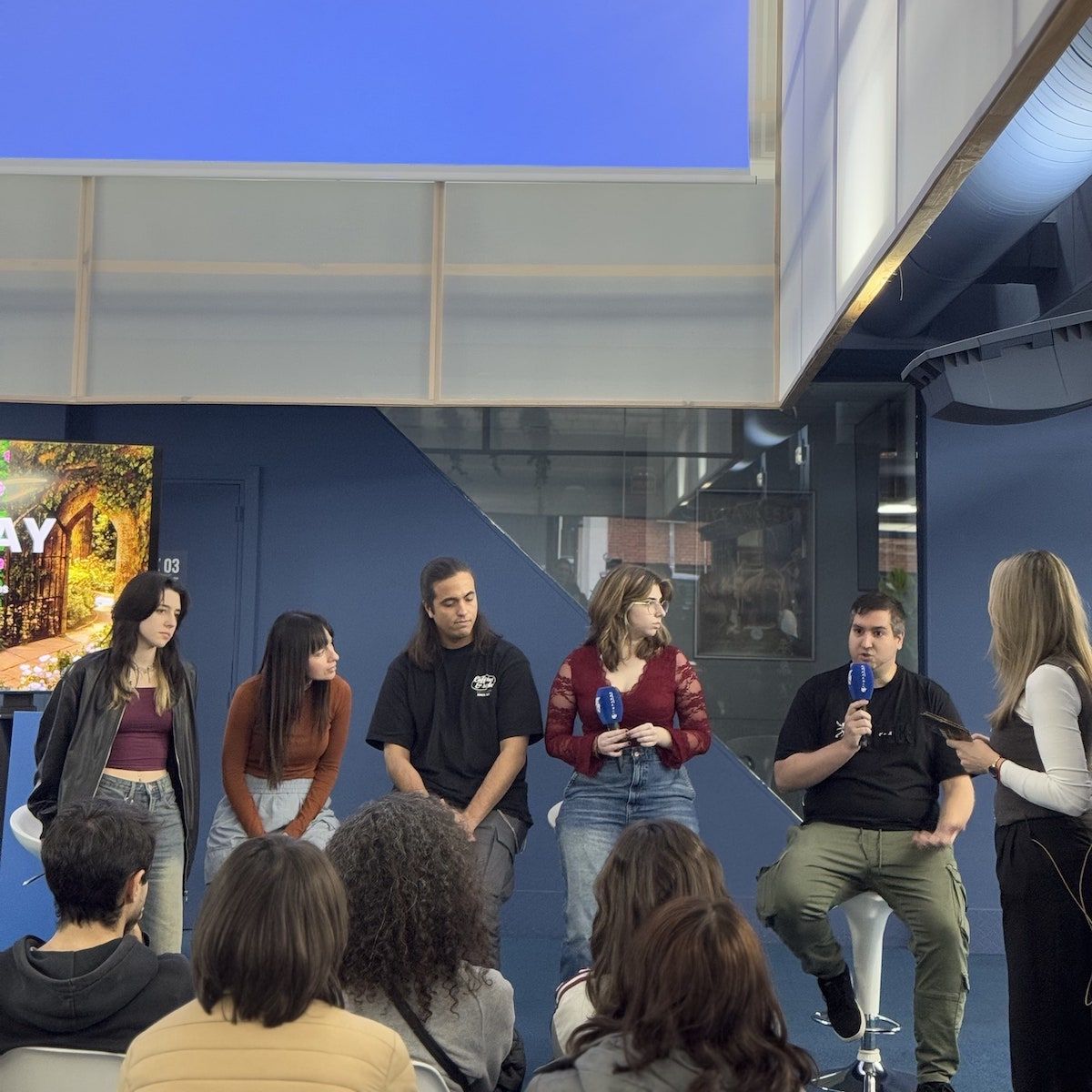 Alumni Connection2.jpg